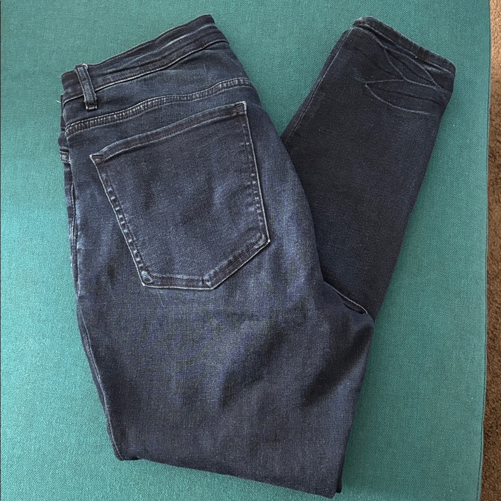 Express Perfect Curves High Rise Jean Legging - Picture 4 of 12